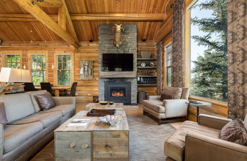 Granite Ridge House | TetonVillageHome View Luxury House Adjacent to Lifts, Village & Four Seasons
