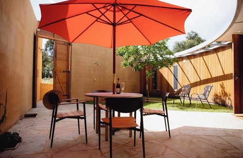 Nungurner House | Teulu House - Luxury Retreat in Nungurner