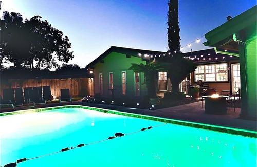 West San Antonio House | Texas Charming 4 bed with pool/Hottub by Lackland