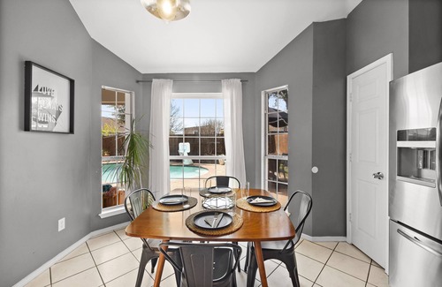 Summerfields House | Texas Oasis With Pool!