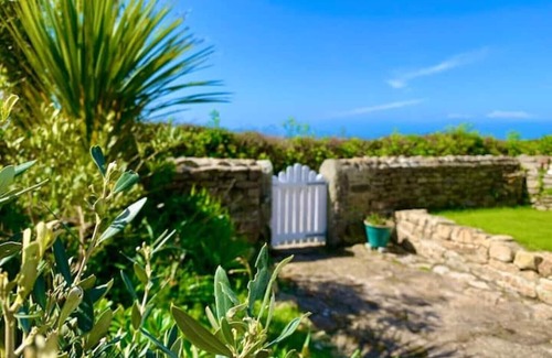 St Just Cottage | Teylú - a cosy Cornish cottage