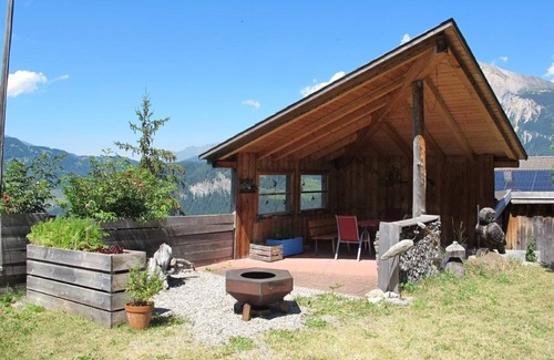 Stierva Apartment | Tgesa Mitgel