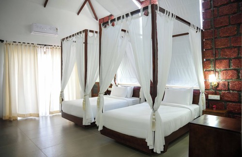 Kushalnagar Hotel | TGI Redolent Resort & Spa