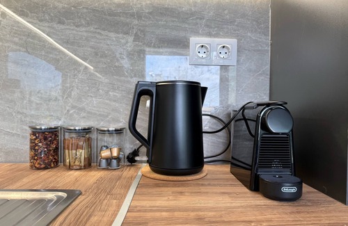 Athens City Centre Apartment | TH0 - Tesla Smart Building - Cloud9 in the city