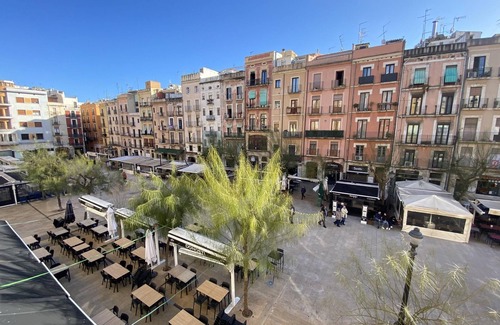 Old Town Apartment | TH61 Apartment Plaza de la Font