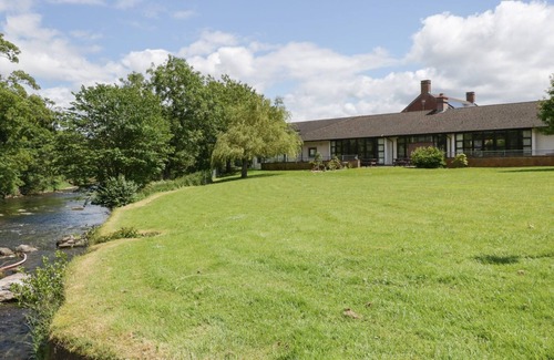 Eamont Bridge Cottage | THACKA BECK RETREAT AT EAMONT PARK in Penrith