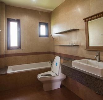 Bang Kruai Resort | Thaihome Resort