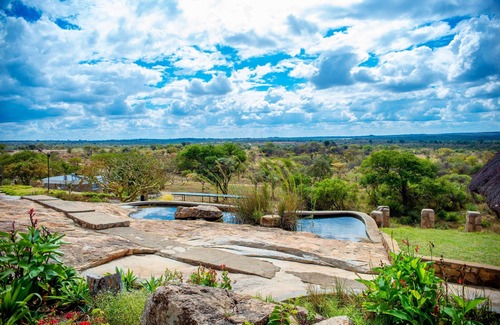 Matabeleland South Villa | Thakgalo Honeymoon Suite - 2211