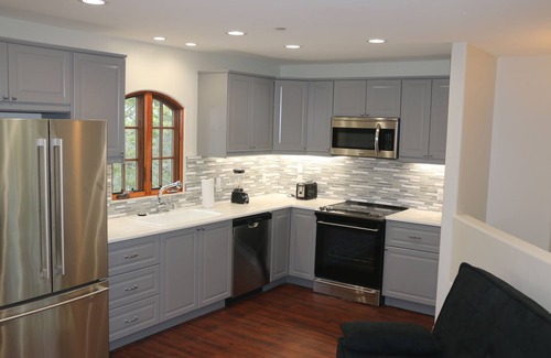 Loma Portal House | Thanksgiving in San Diego Walk to Liberty Station from 1 Bdrm Home