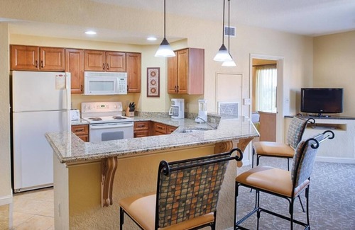 Bay Lake Condo | Thanksgiving Two Bedroom Condo from Club Wyndham Bonnet Creekn