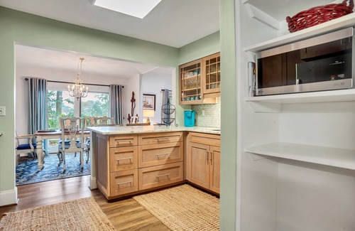 Sea Pines Villa | THANKSGIVING on #1 HARBOUR TOWN GOLF-SEA PINES RESORT-2 King 1Q 2XLT-GAS GRILL