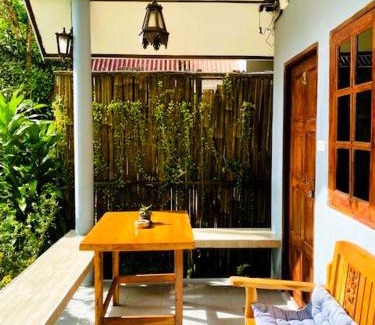 Ko Chang Hotel | THARA PHLU BUNGALOWS Koh Chang