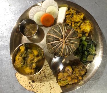 Sauraha House | Tharu Community Home Stay