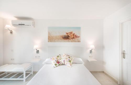 Playa Blanca Hotel | THB Royal