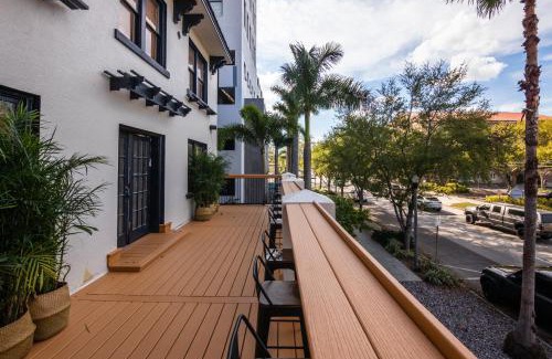 Downtown St. Petersburg Apartment | The 1888 Hotel