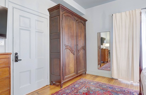 North Downtown Hotel | The 200 South St | Perfect for Wedding Parties, Family Gatherings, & Corporate Retreats