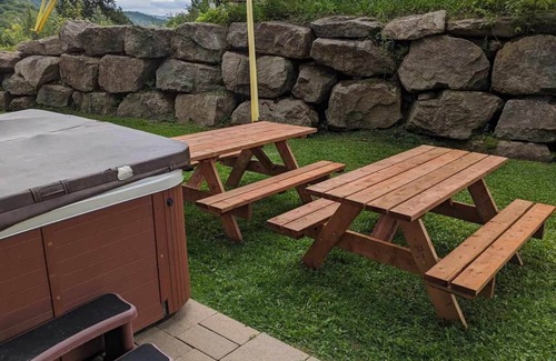 Stoneham Ski Chalet | The 29 - Chalet In Stoneham