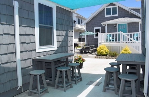 Chincoteague Cottage | The 3 Sisters - Fern's Cottage