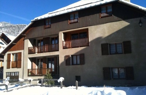 Ceillac Apartment | The 4 seasons in the Parc du Queyras, hikes for all.