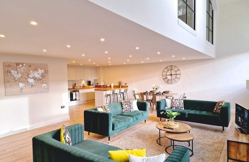 Shrewsbury Apartment | The Academy House by Bevolve