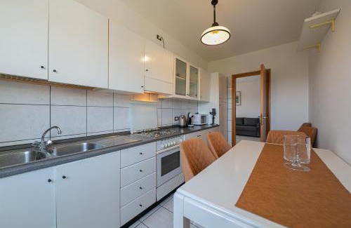 Bergamo Apartment | The Airport & The Train Station