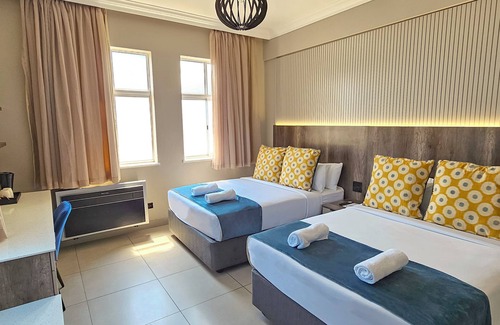 Durban Central Business District Hotel | The Albany Hotel