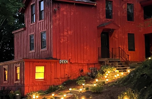North Adams Apartment | The Allen House historic North Adams Home in the Berkshire Mountains