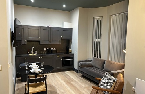 Queens Quarter Apartment | The Alliance - 1 Bedroom Apartment