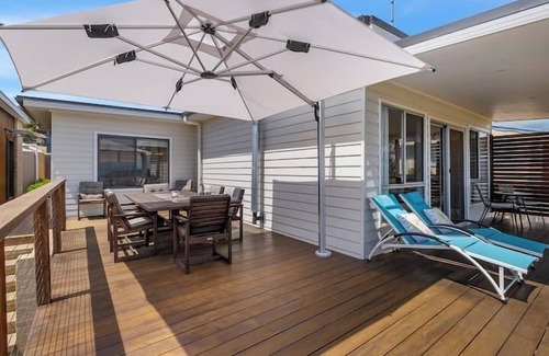 Southern House | The Alonnah' Beach House - Main House & Unit