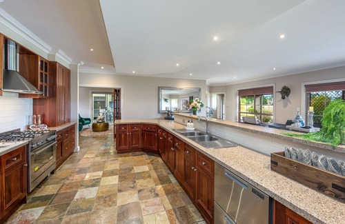 Melton South House | The Alpacas - A tranquil respite and surrounded by breathtaking natural beauty