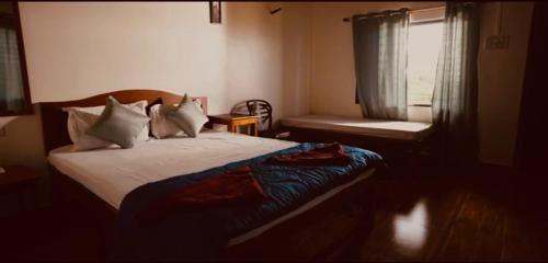 Anjarle Hotel | The Alphonso Mango County