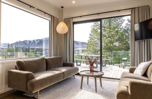 Lake Tekapo House | The Alpine 2-Bedroom Villa - Roam Lake Tekapo