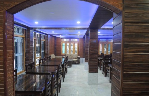 Rekong Peo Hotel | The Alpine Nest Hotel