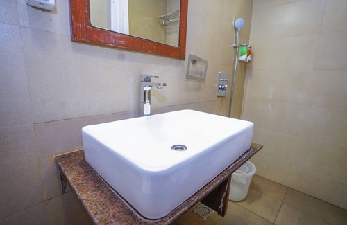 Kopar Khairane Hotel | The Altruist Hotel Navi Mumbai-1