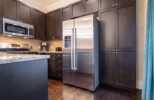 French Quarter Apartment | The Ana - 2B/2B Historic FQ Apt. - 60 Day Min. Rental