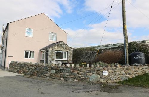 Rhydwyn House | The Anchorage