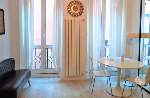 Trastevere Apartment | The Ancient Door of Trastevere