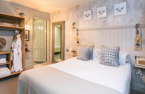 New Forest District Hotel | The Angel & Blue Pig