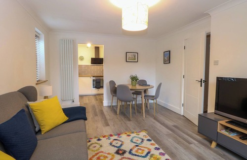 Coltishall Cottage | THE ANNEXE AT NUMBER 4, romantic, with a garden in Coltishall