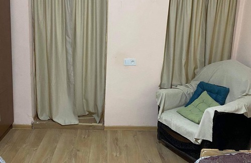 mtatsminda Apartment | The apartment is in a cozy and quiet environment