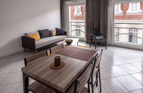 Saint Nicolas - Charles III - Ville vieille - Trois Maisons - Leopold Condo | The apartment of Stanislas
