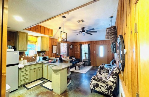 South Side Apartment | The Apartment of GRACE!