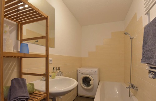 Weidhausen Apartment | The apartment orchid