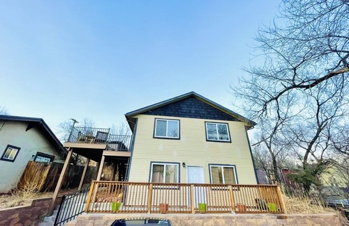 West Colorado Springs Apartment | The Apartment Suite! Private Hot Tub w/Mountain Views