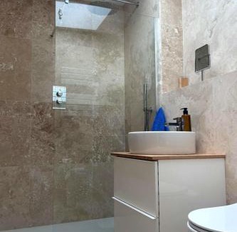 Swalecliffe House | The Apple Tree