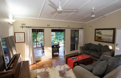 Victoria Falls Apartment | The Art House Victoria Falls