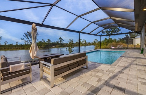 Burnt Store Villa | The Artis Cape Coral: Your Dream Vacation Awaits!