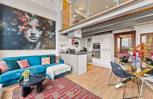 Nottingham City Centre Apartment | The Artists Duplex of Central Nottingham