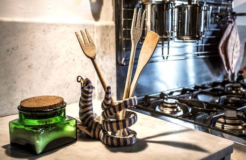 San Gimignano City Centre Apartment | The Artists' Tower - 4 Pax