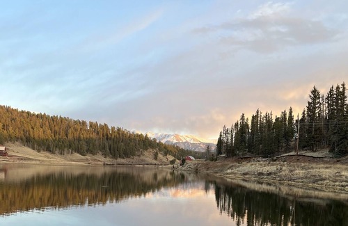 Spring Valley House | The Aspen Ridge Cabin